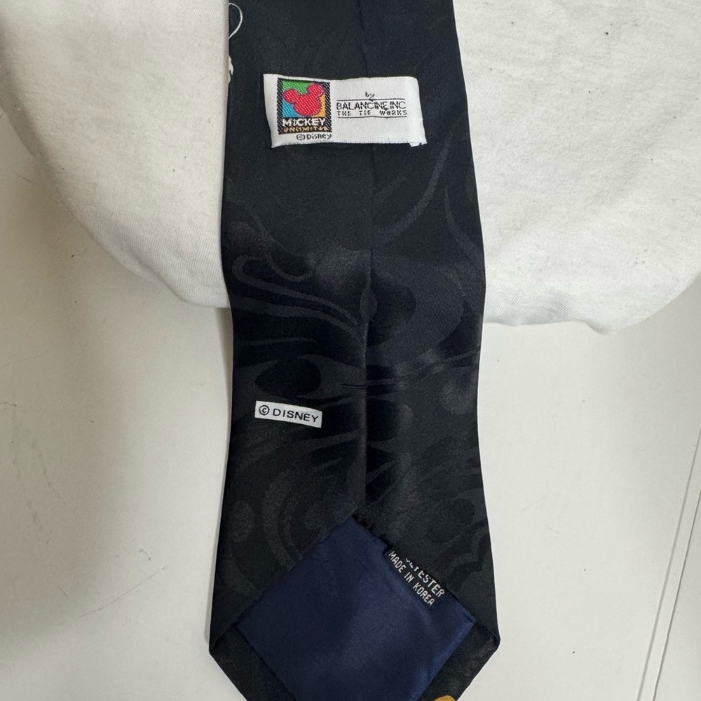 Disney Mickey Unlimited 100% polyester Tie by Balancine Inc, The Tie Works. (A) - Picture 3 of 6